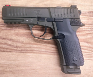 Pistolet VIS100 M1 kal. 9x19 O.D. Green H-236
